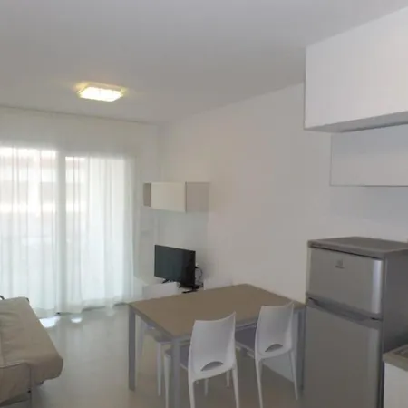 Modern With Rooftop Pool * Bibione